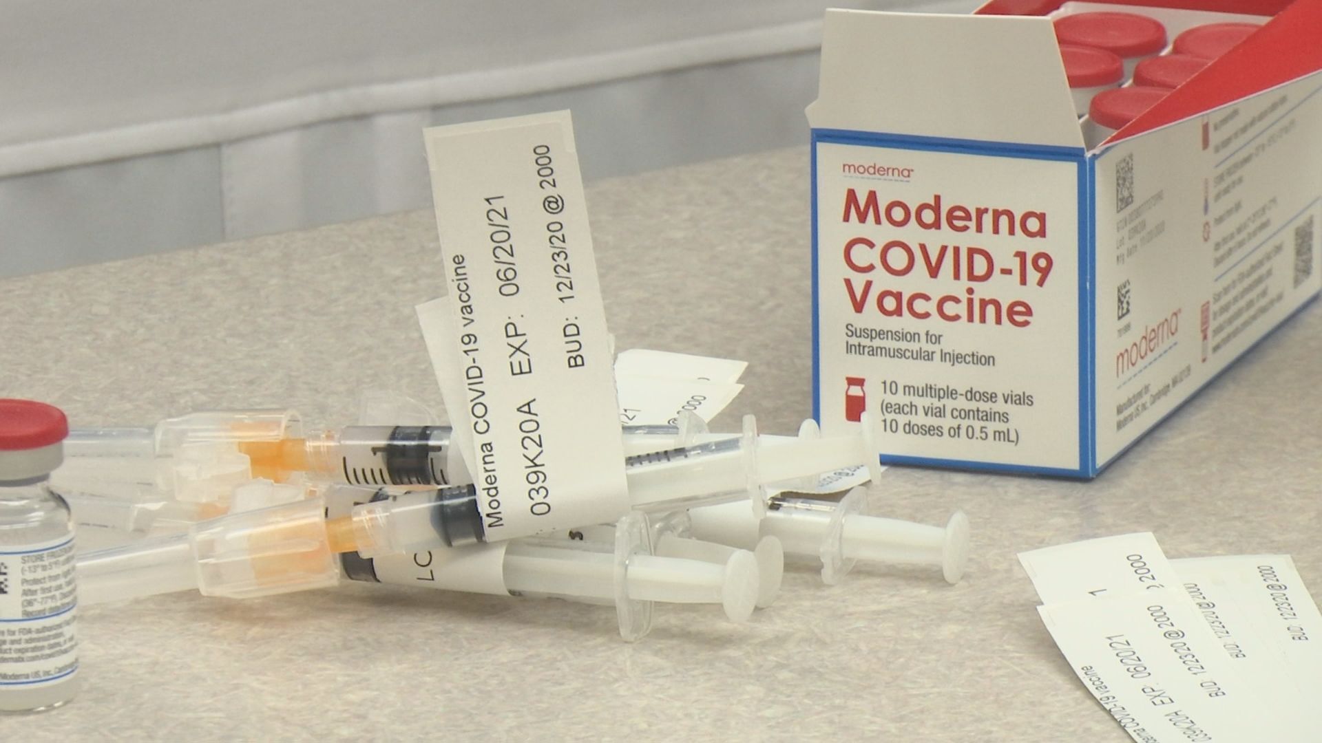 moderna vaccine at baptist health.jpg